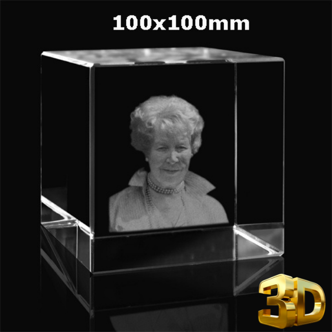 Op grote schaal behuizing tumor FotoGlas kubus 100x100mm met portretfoto lasergravure vanaf €205